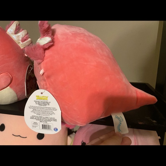 Archie the axolotl 8” valentines 2022 - Picture 2 of 3